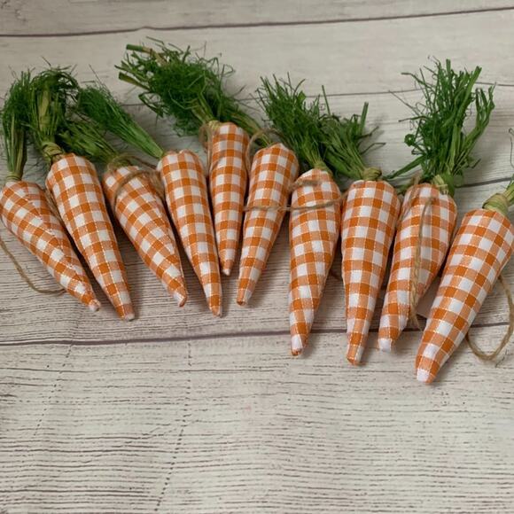 Rachel Ashwell The Farmhouse Plaid Carrot Garland Raffia Leaves Easter D… - Picture 13 of 13